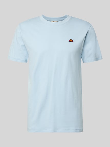 Produktfoto, T-Shirt mit Label-Stitching Modell 'CASSICA' von Ellesse aus reiner Baumwolle, Gerader-Schnitt, hellblau, Rundhalsausschnitt.