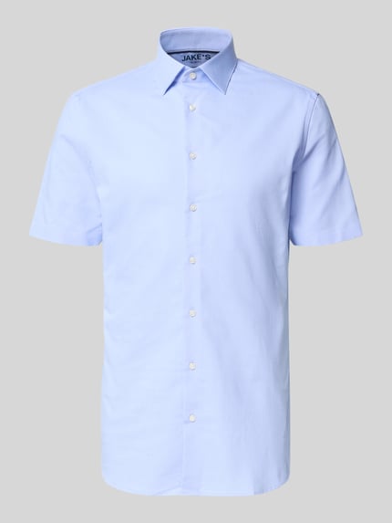 Productfoto, Slim Fit Business-Hemd mit Kentkragen van Jake*s, lichtblauw, katoenmix met stretch, knoopsluiting, korte mouw.