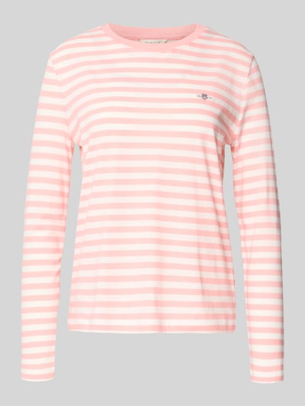 Produktfoto, Longsleeve mit Label-Stitching von Gant in Rosa-Weiß gestreift, reine Baumwolle, Regular Fit, Rundhalsausschnitt
