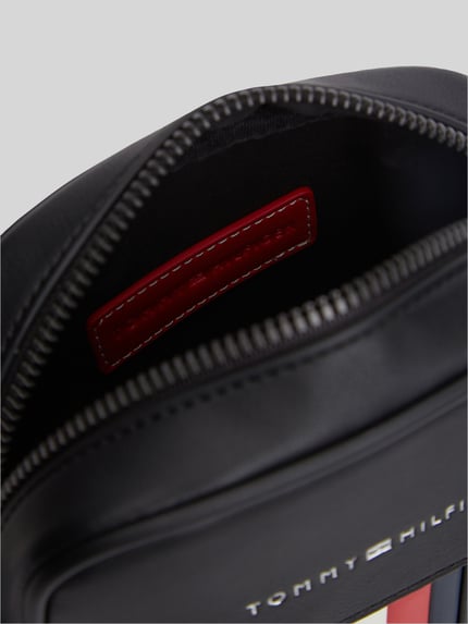 Tommy Hilfiger torba na ramię w materiał skóropodobny model 'TH METRO MINI REPORTER' BLACK 4