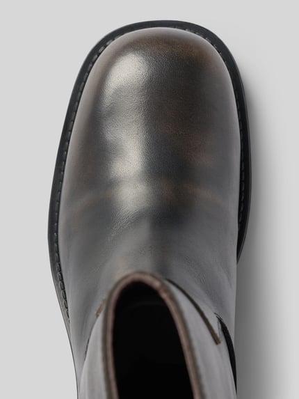 Produktfoto, Boots aus leer Modell 'Rajan Vintage' von ALOHAS, afgeronde punt, glad leer, zool, dames, maat 40, hakhoogte 5 cm, schachthoogte 21 cm, schachtbreedte 7 cm