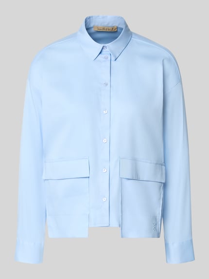 Produktfoto, Regular Fit Hemdbluse aus katoenmix van Smith and Soul in lichtblauw met opgestikte zakken, overhemdkraag, met lange mouwen, ruglengte maat S 54 cm, mouwlengte maat S 55 cm