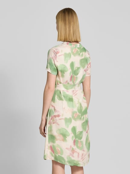 MORE & MORE Knielanges Kleid aus Viskose mit Tunikakragen Hellgruen 5