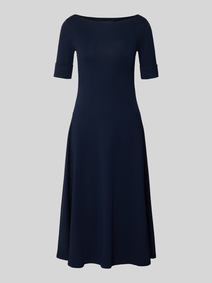 Produktfoto, dunkelblaues Midikleid mit 1/2-Arm Modell 'MUNZIE' von Lauren Ralph Lauren aus Baumwoll-Elasthan-Mix in A-Linie, Carmen-Ausschnitt, Ärmel mit Aufschlag, Rückenlänge 112 cm, Brustweite 26 cm, Ärmellänge 26 cm.