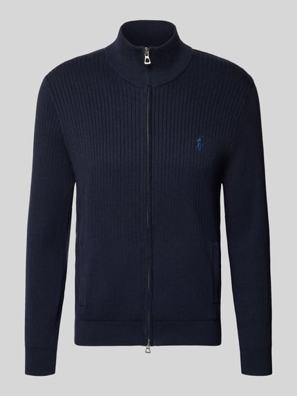 Produktfoto, Kardigan rozpinany z bawełny od Polo Ralph Lauren, krój regular fit, prążkowane wykończenia, stójka, zamek błyskawiczny, wyhaftowane logo, wpuszczane kieszenie, kolor granatowy, długość tyłu 70 cm, długość rękawów 65 cm.