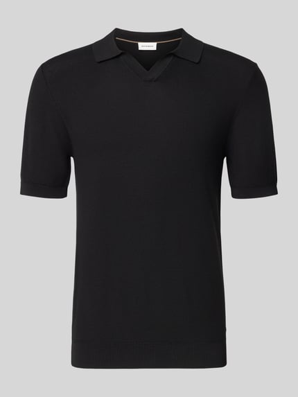 Produktfoto, Slim Fit Poloshirt mit Viskose-Anteil von Roy Robson, Baumwoll-Mix, Strick-Optik, Polokragen, Strukturmuster, kurzärmelig, elastische Abschlüsse.