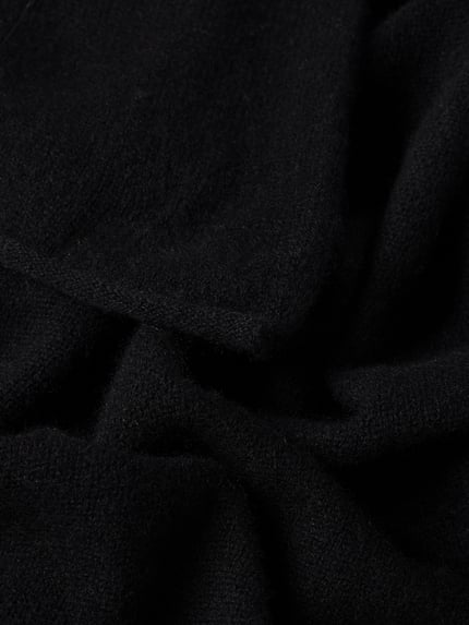 Christian Berg Woman Schal aus Kaschmir mit Rollsaum Black 2