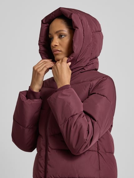 MANGO Steppmantel mit Zweiwege-Reißverschluss Modell 'TOKYO' Bordeaux 3