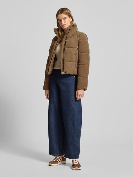 ONLY Boxy Fit Steppjacke aus Cord Modell 'NEWDOLLY' Taupe 1