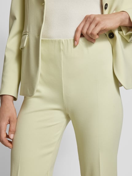 DRYKORN Regular Fit Stoffhose mit Bügelfalten Modell 'ALIVE' Pastellgelb 3