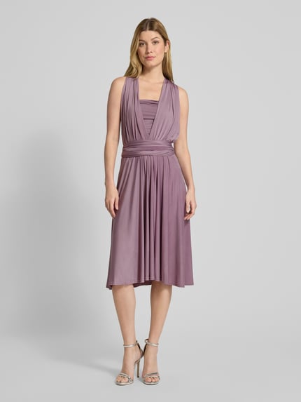 Rose Avenue Knielanges Cocktailkleid mit V-Ausschnitt Pflaume 4
