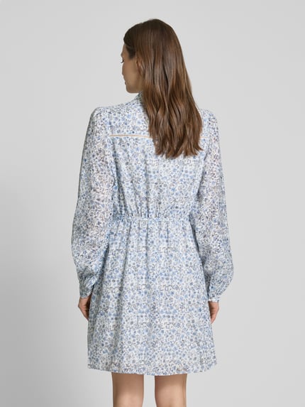 GUESS Knielanges Kleid mit Knopfleiste Modell 'ADLAIDE' Hellblau 5