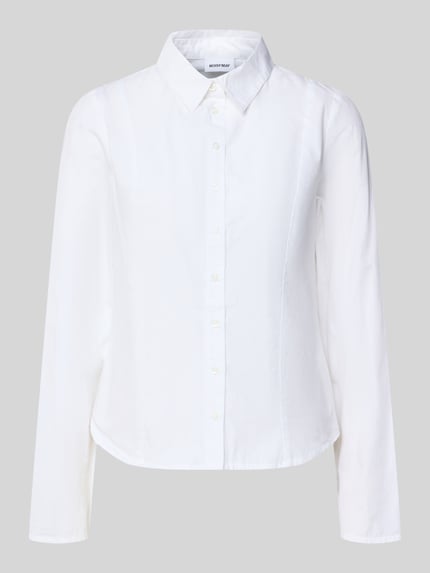 Produktfoto, weiße Regular Fit Bluse aus reiner Baumwolle Modell 'EMMA' von NOISY MAY, Blusenkragen, glatte Struktur, neutrale Farben. Damen Bluse, Rückenlänge S: 57 cm, Ärmellänge S: 62 cm