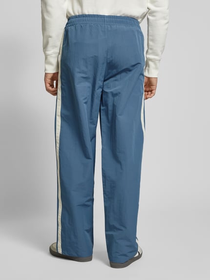 PROHIBITED Sweatpants mit elastischem Bund Rauchblau 5