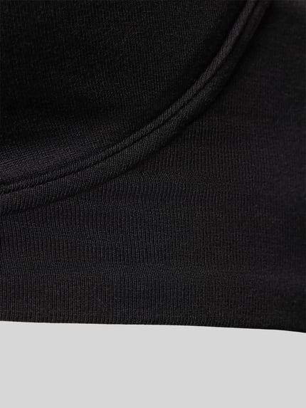 Produktfoto, schwarzer Slim Fit BH aus Baumwoll-Mix von Schiesser, elastisch mit feiner Rippstruktur, Damen BH, Haken-Verschluss, verstellbare Schulterriemen.