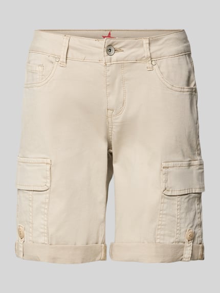 Produktfoto, Cargo Shorts im 5-Pocket-Design mit Pattentaschen von Buena Vista aus Baumwoll-Mix mit Stretch-Anteil in Beige, Straight Fit, Knopf- und Reißverschluss, fixierter Aufschlag am Saum, Bundweite 39 cm, Innenbeinlänge 27 cm bei Größe S