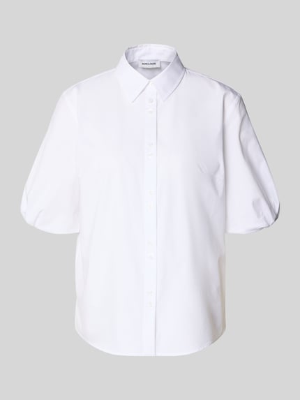 Produktfoto, Regular Fit mit Puffärmeln von More & More, weiße Damen Bluse aus Baumwoll-Mix mit Stretch-Anteil, Hemdblusenkragen, glatte Textur.