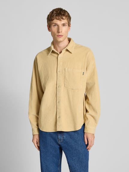 REVIEW Regular fit corduroy overhemd met labeldetail Beige - 4