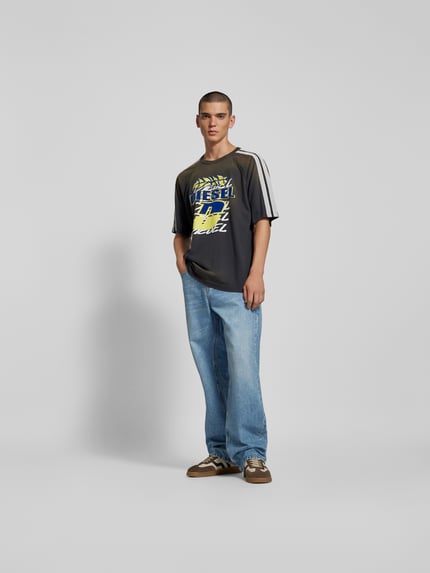 Diesel T-shirt z wyhaftowanym logo Czarny 1