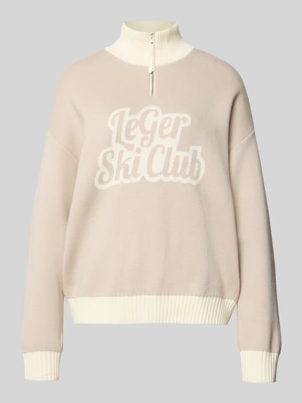 Produktfoto, Oversized Strickpullover mit Stehkragen Modell 'Charis' van LeGer by Lena Gercke, beige met witte geribde boorden, katoenmix, labelprint