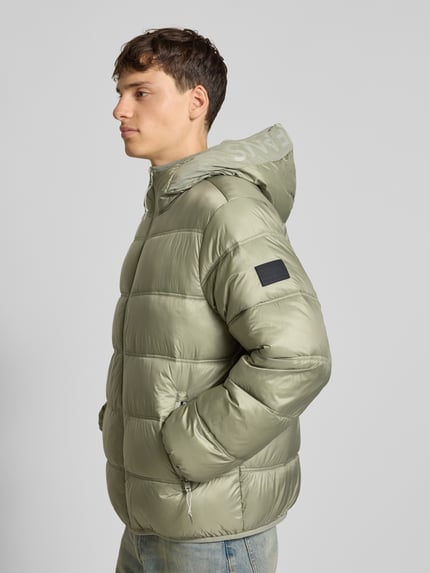 Tommy Jeans Regular fit gewatteerd jack met mesh Olijfgroen - 3