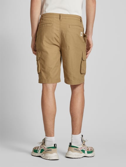 Karl Kani Regular Fit Cargoshorts mit Label-Stitching Beige 5