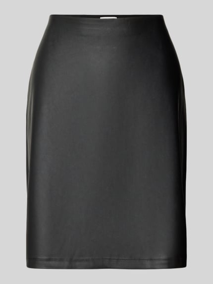 Uitlopende minirok in gladleerlook Shop The Look MANNEQUINE