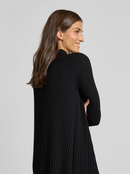 Hemisphere Knielanges Strickkleid aus Wolle mit Stehkragen Black 3