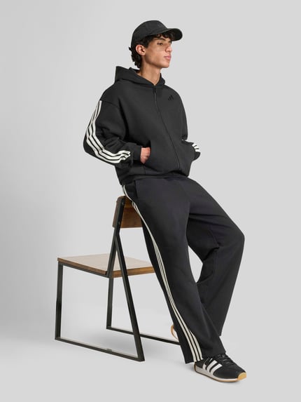 adidas Sportswear Loose Fit Sweathose aus reiner Baumwolle Black 1