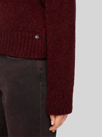 Marc Cain Oversized Pullover aus Wolle mit Logo-Detail Bordeaux 6
