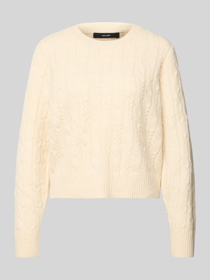 VERO MODA Sweter z dzianiny o kroju regular fit ze ściegiem warkoczowym model ‘ARIES’ Écru 2