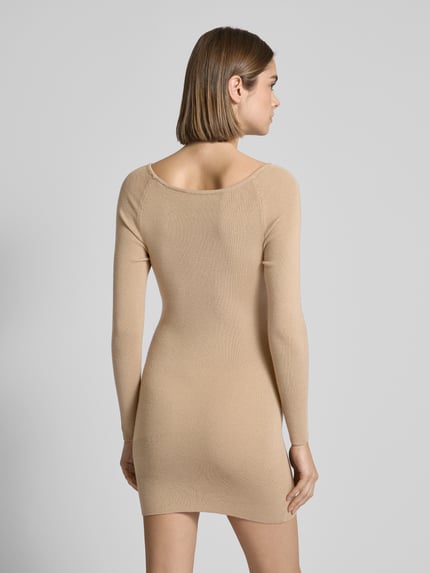 REVIEW Minikleid mit U-Boot-Ausschnitt Taupe 5