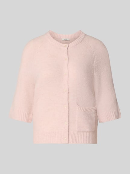 Produktfoto, Cardigan mit Eingrifftasche Modell 'Dathena' von OPUS in zartem Rosaton, gerader Schnitt, Rundhalsausschnitt, Strickstruktur.