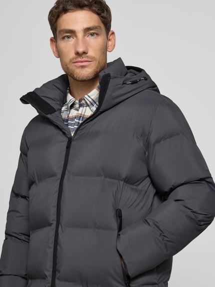 khujo Steppmantel mit Label-Patch Modell 'Caius' Graphit 3