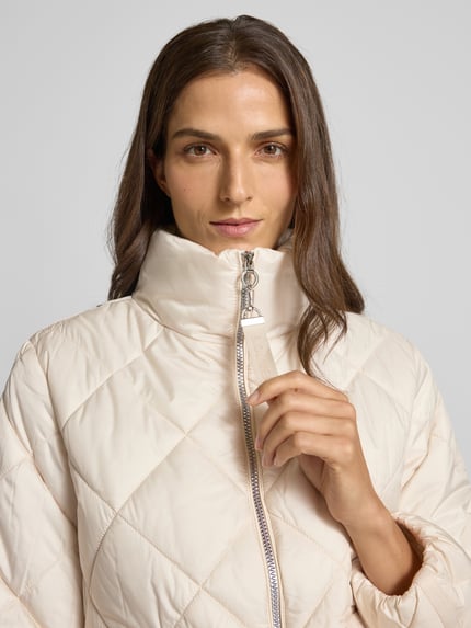 s.Oliver RED LABEL Regular fit gewatteerd jack met opstaande kraag Beige - 3