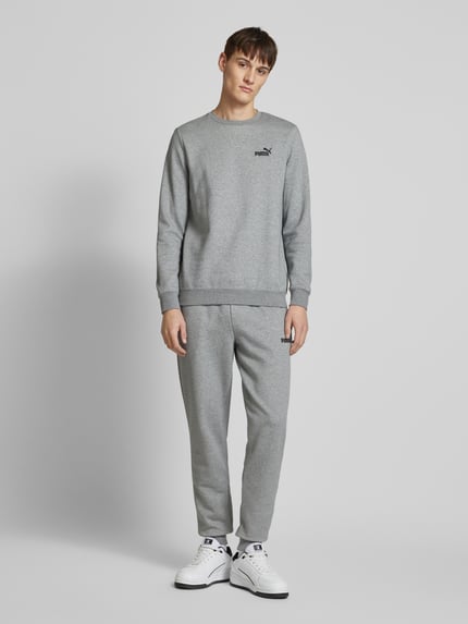 PUMA Performance Sweatpants mit Logo-Stitching Mittelgrau Melange 1