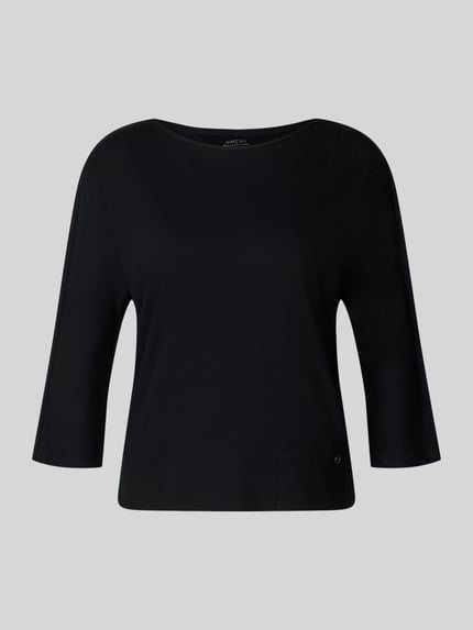 Produktfoto, Shirt mit U-Boot-Ausschnitt und Label-Detail von Marc Cain aus Baumwoll-Mix mit Stretch-Anteil in Schwarz, Straight Fit