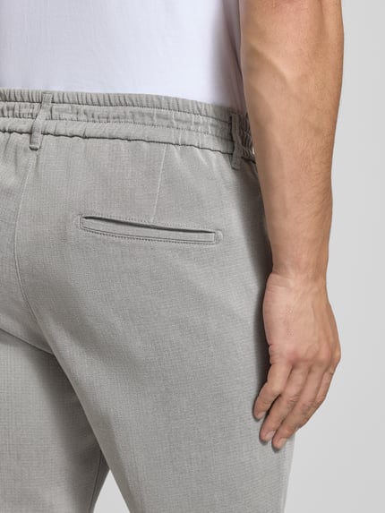 DRYKORN Regular Fit Hose mit Gesäßtaschen Modell 'CHASY' Offwhite 3