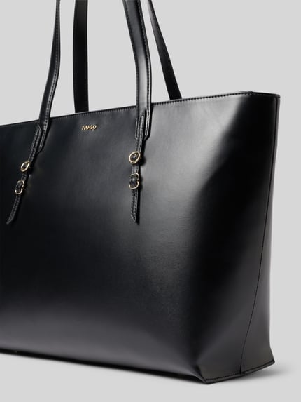 Produktfoto, Shopper in Lederoptik Modell 'SYNDRA_SHOPPER' von HUGO, czarny, jednolity, metalowe logo, zamknięcie na zamek, kieszeń główna i wewnętrzna