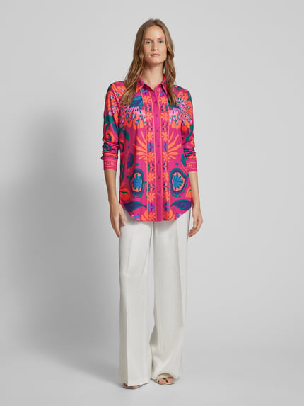 Oui Bluse mit Allover-Print Fuchsia 1