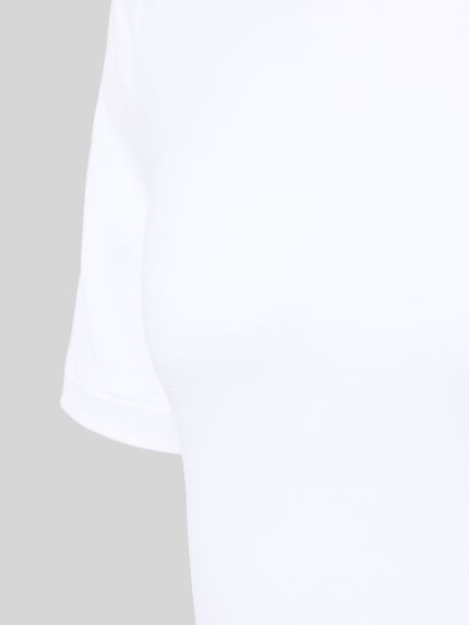 Produktfoto, T-Shirt aus Modal-Mix mit Rundhalsausschnitt von Mey, weiß, glatte Oberfläche, schlichte Optik, Stretch-Anteil, Slim Fit, Herren.