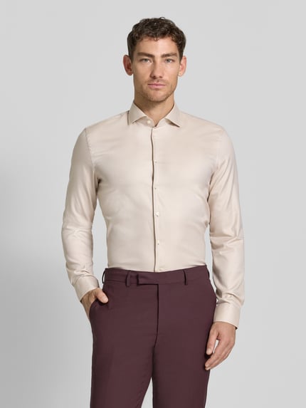 Jake*s Slim Fit Businesshemd aus Baumwolle mit Haifischkragen Sand 4