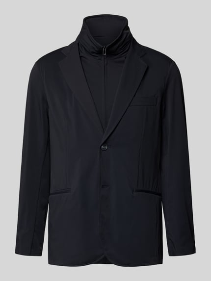 Produktfoto, Regular Fit Jacke mit Stehkragen von Emporio Armani in Schwarz, elastischer Material-Mix, Reverskragen, Reißverschluss, 2-Knopfleiste, Brusttasche, Paspeltaschen, glatte Oberfläche