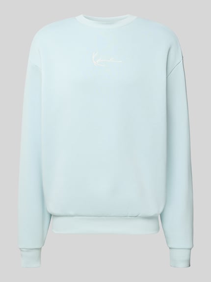 Produktfoto, Sweatshirt mit Label-Stitching von KARL KANI w kolorze jasnoniebieskim, bawełniany miks, ściągacze, okrągły dekolt, luźny krój.