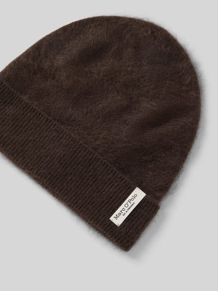 Produktfoto, czapka z wełny 'Mütze aus reiner Wolle' od Marc O'Polo w kolorze ciemnobrązowym, miękka struktura, kontekst: damska czapka Marc O'Polo