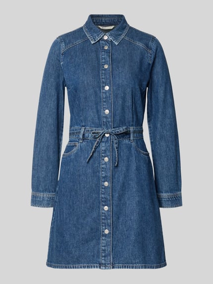 Produktfoto, Jeanskleid mit Taillengürtel von Tom Tailor Denim z bawełny, krój regular fit, 5 kieszeni, niebieski denim, pasek, guziki