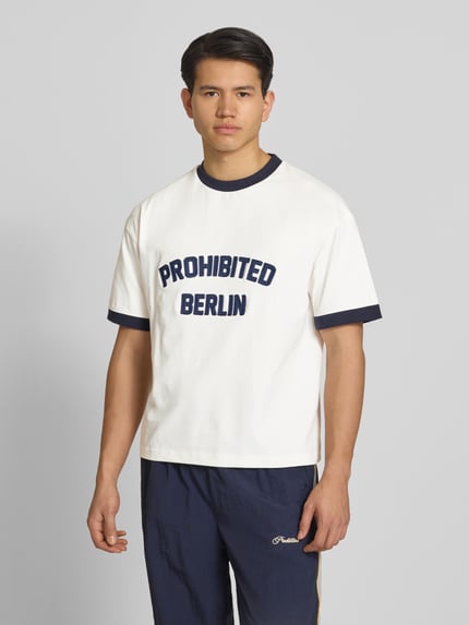 PROHIBITED T-Shirt mit Label-Stitching Modell 'Rush' Marine 4