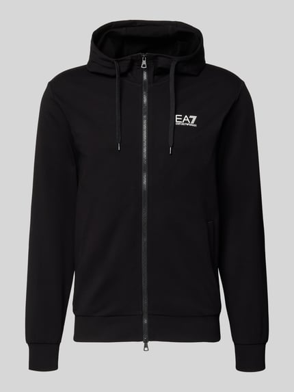 Produktfoto, Slim Fit Sweatjacke mit Kapuze von EA7 Emporio Armani in Schwarz, Zweiwegereißverschluss, Logo-Print, elastischer Baumwoll-Mix