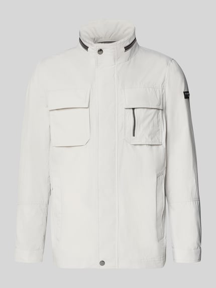 Productfoto, Regular Fit Jacke mit Stehkragen van bugatti in wit, borstzakken, opstaande kraag, logo-applicatie, heren jack