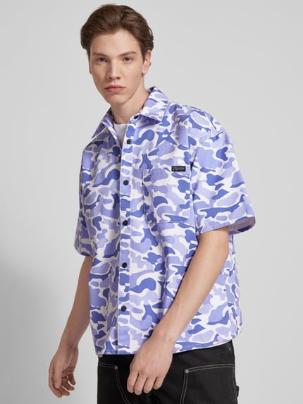 REVIEW Freizeithemd mit Camouflage-Muster und 1/2-Arm Flieder 3